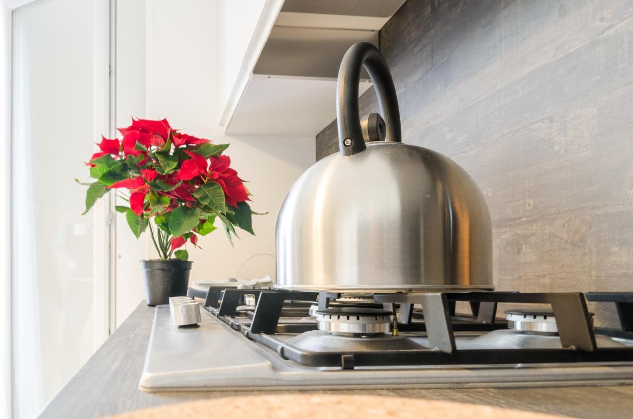 Fco Secrets Luxury Apartment Fiumicino Zewnętrze zdjęcie